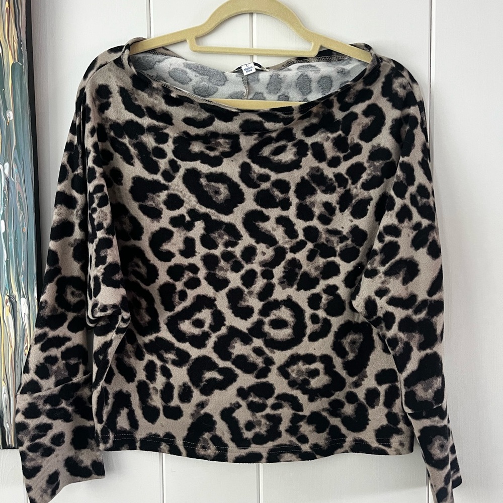 She & Sky - Leopard Print Sweater